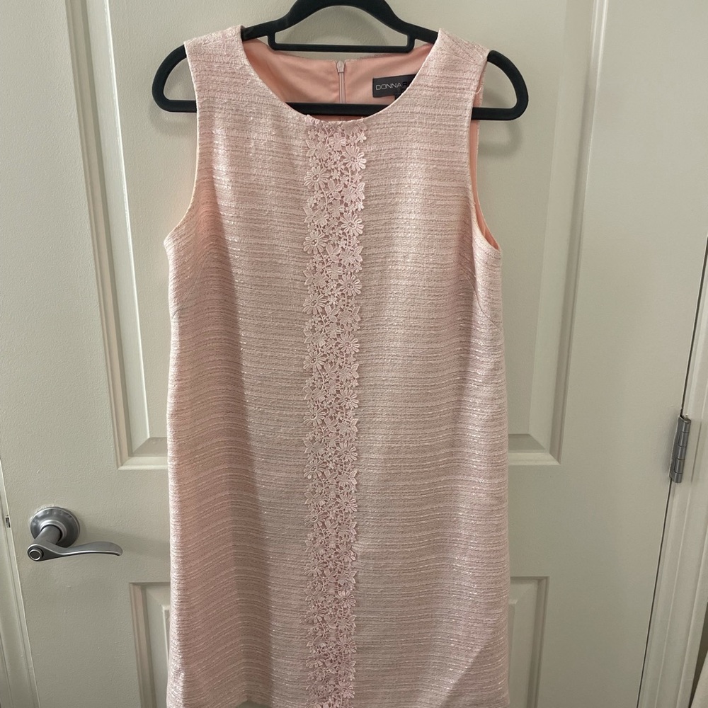 Donna Ricco Pink Lace Shift Dress